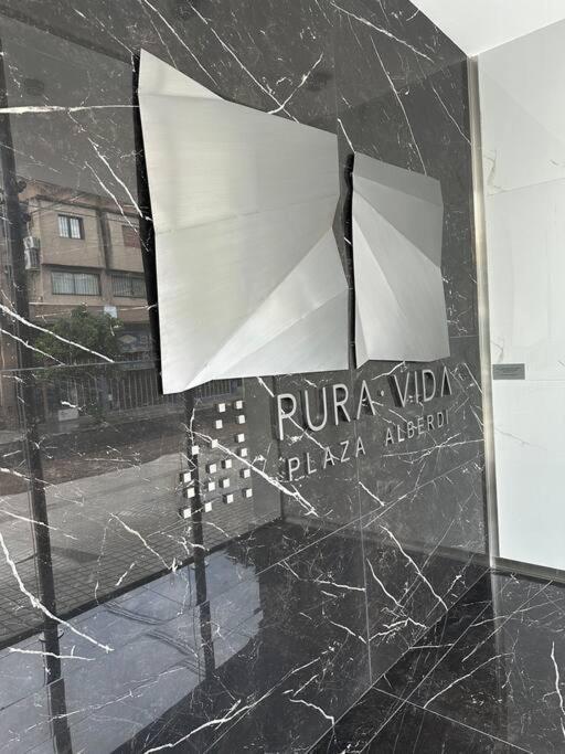 Pura Vida - Plaza Alberdi *